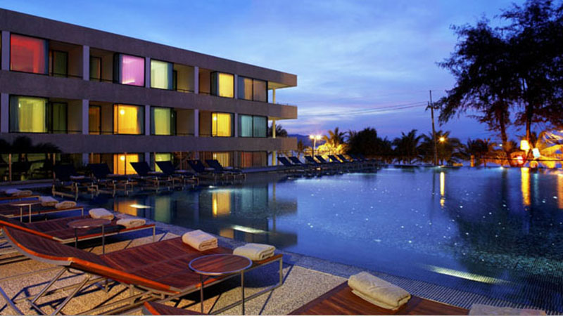 B–LAY TONG RESORT